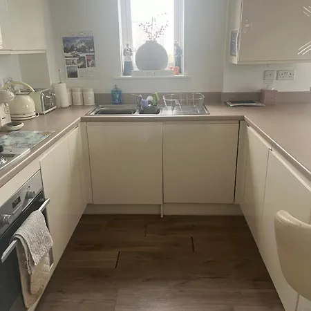 Luxury Riverside 2 Bedroomed Apartment With Balcony Newport  Exterior photo